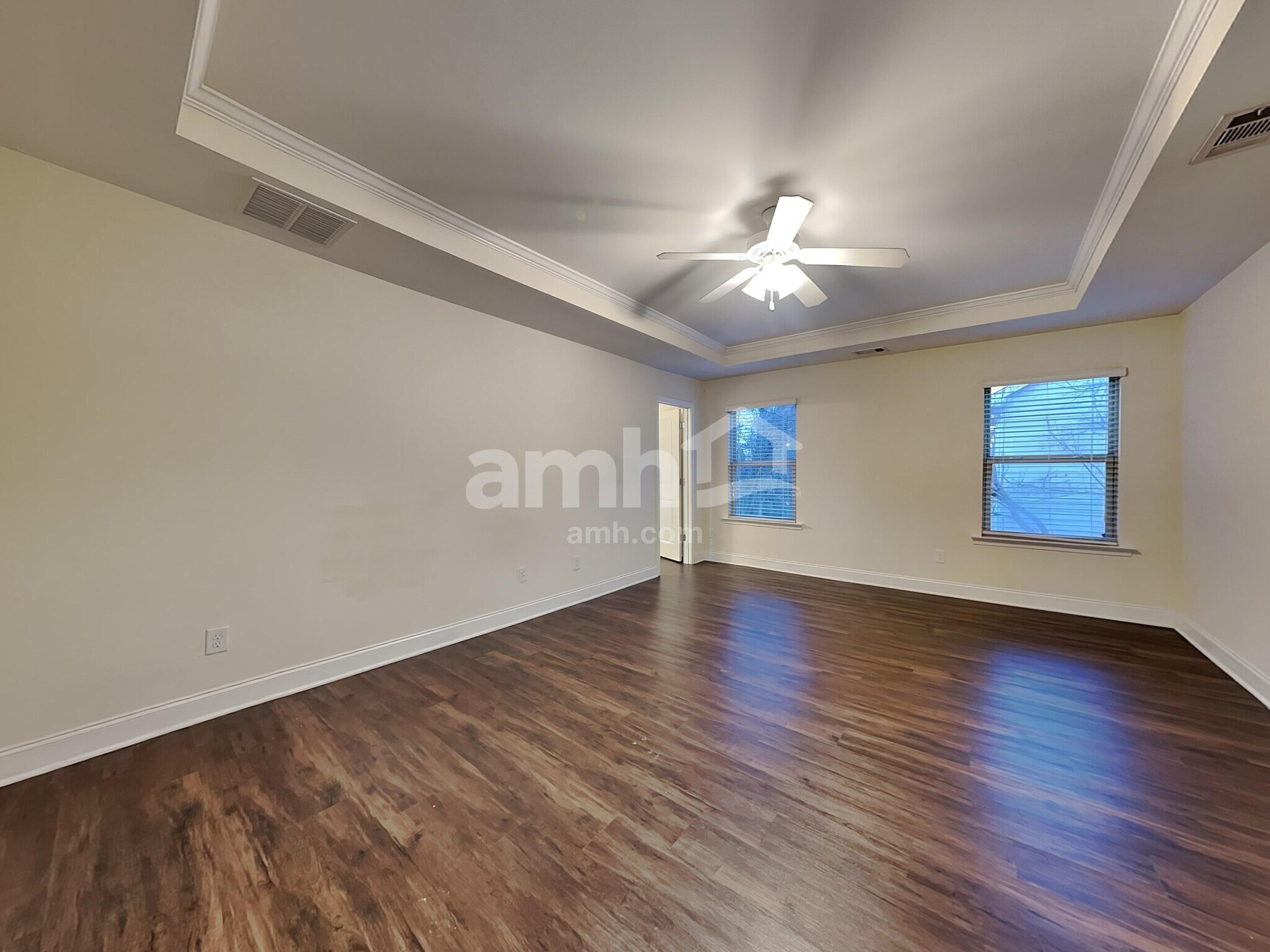 Building Photo - 2515 Beal St