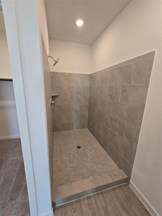 Building Photo - 7819 Evening Emerald Dr