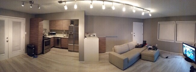 Building Photo - 4266 Roswell Rd NE