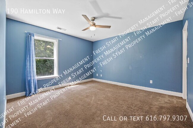 Building Photo - 190 Hamilton Way