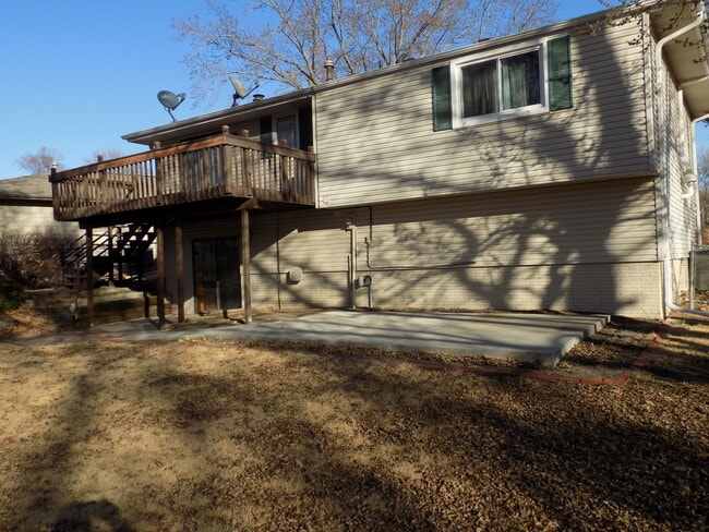 Building Photo - BCR 6012 Fleetwood-