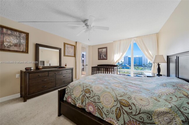Building Photo - 1600 S Ocean Dr