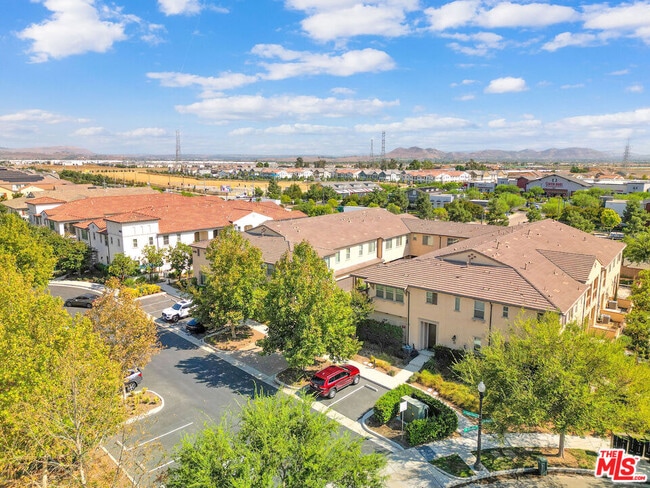 Building Photo - 3971 Somerston Way