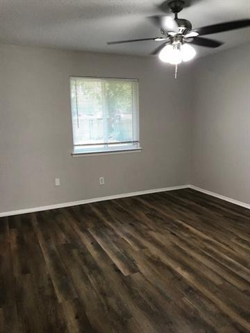 Building Photo - 501 Oxford Park