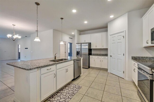 Building Photo - 2599 Avalon Pk Blvd