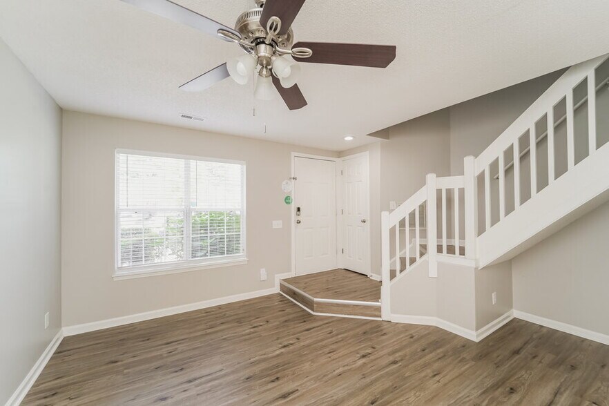 Building Photo - 5746 Prescott Ct