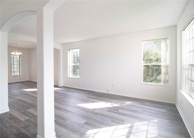 Building Photo - 14215 Wistful Loop
