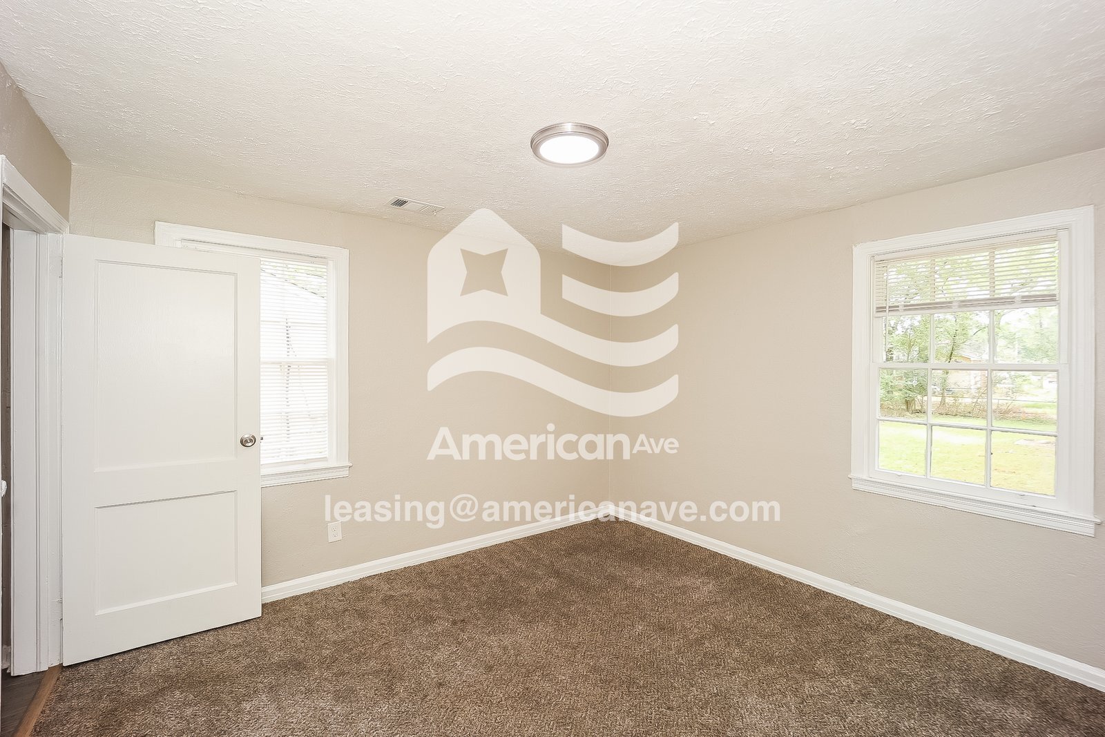 Building Photo - 2438 Pye Ave