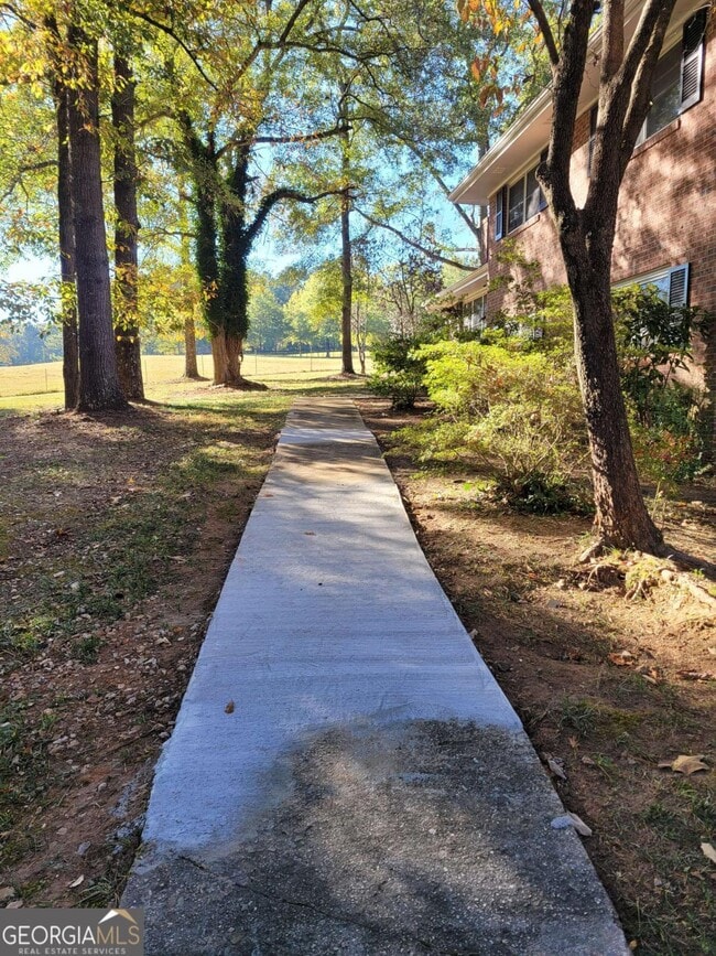 Building Photo - 1204 Jefferson Hwy