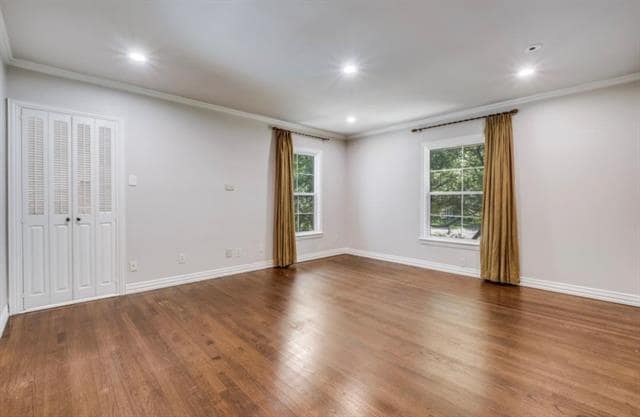 Building Photo - 6307 Deloache Ave