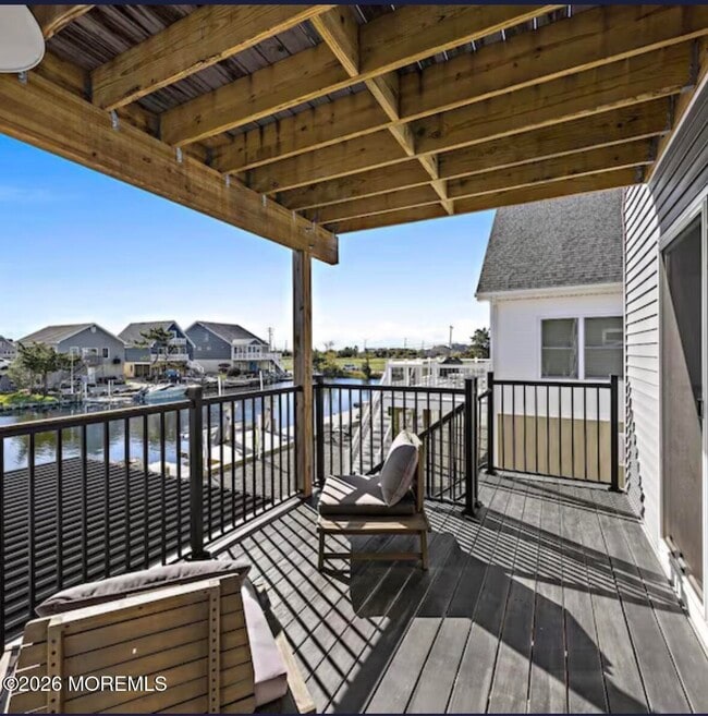 Building Photo - 110 N Ensign Dr