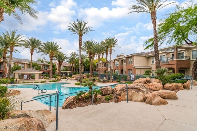 Building Photo - 10830 Amber Ridge Dr
