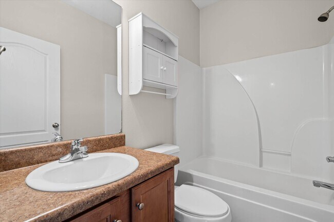 Building Photo - 24348 Wilshire Way