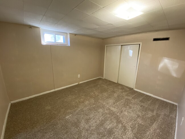 Building Photo - Two-Bedroom Apartment in Cottonwood Heights!