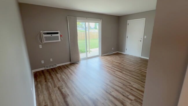 Building Photo - 3111 Jacqueline Dr