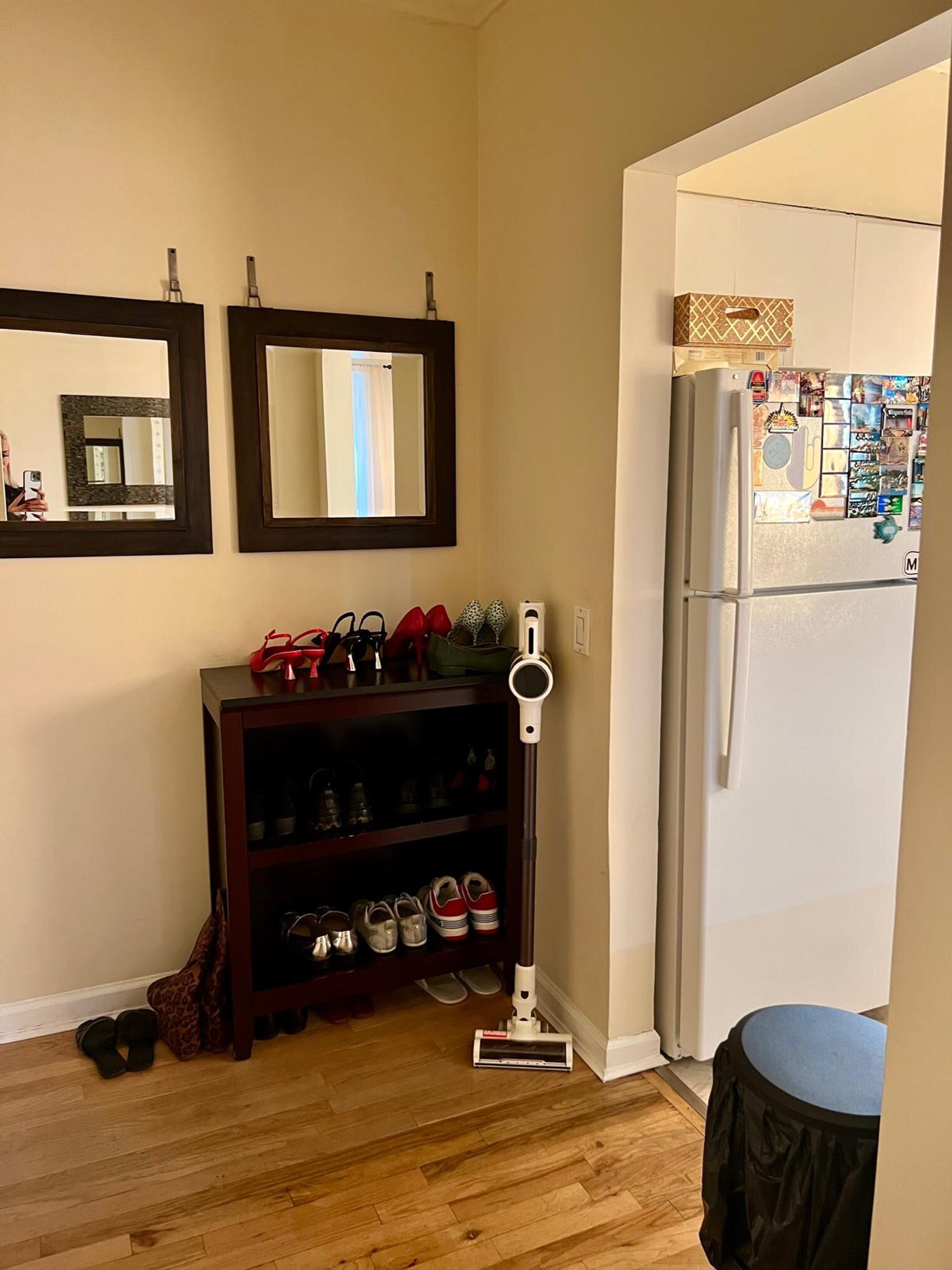 Building Photo - 221 E 50th St