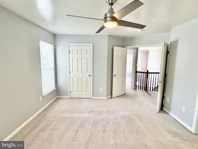 Building Photo - 35 Live Oak Ln