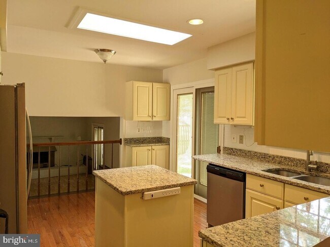 Building Photo - 4500 Stone Pine Ct