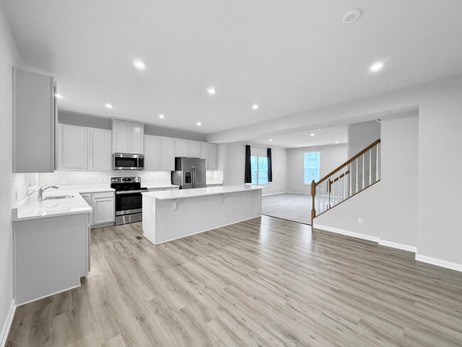 Building Photo - Pet-Friendly 3 Bedroom, 2.5 Bath Home for ...