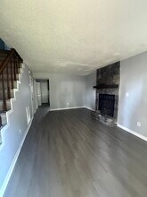 Building Photo - Platinum House LLC