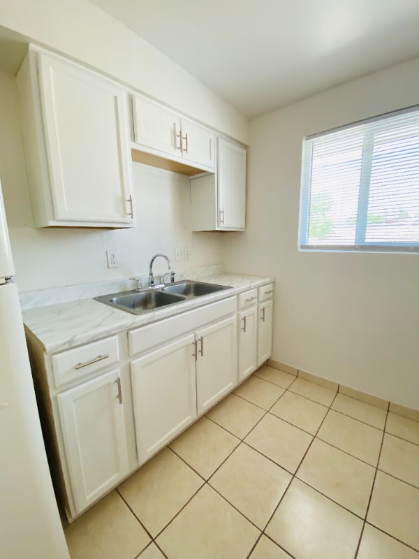 Building Photo - 9101 Tenango Dr