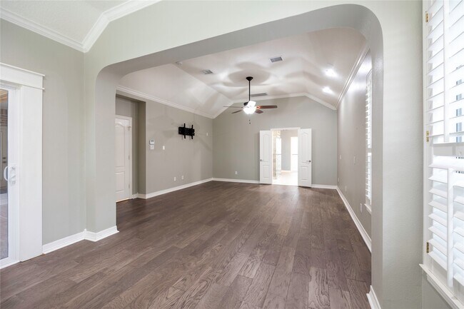 Building Photo - 5506 Maybrook Park Ln