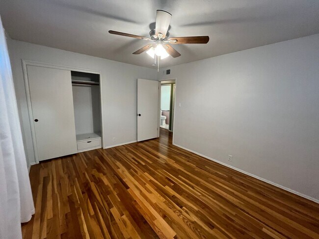 Building Photo - Cozy Home for rent in Tulare