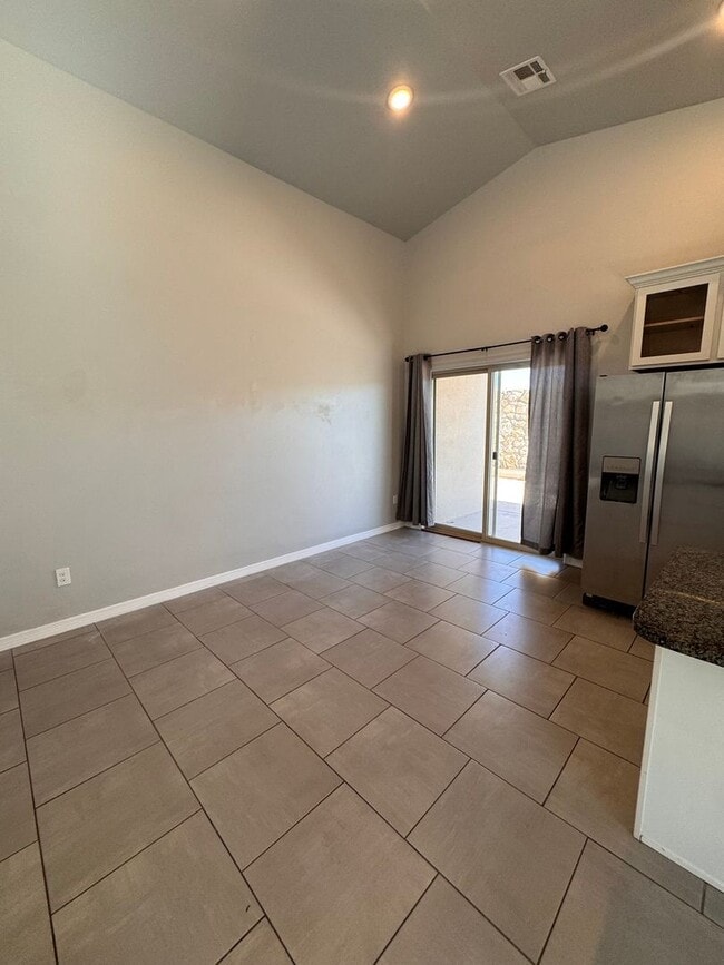 Building Photo - Beautiful Home in Great Location-, $500 off first months rent