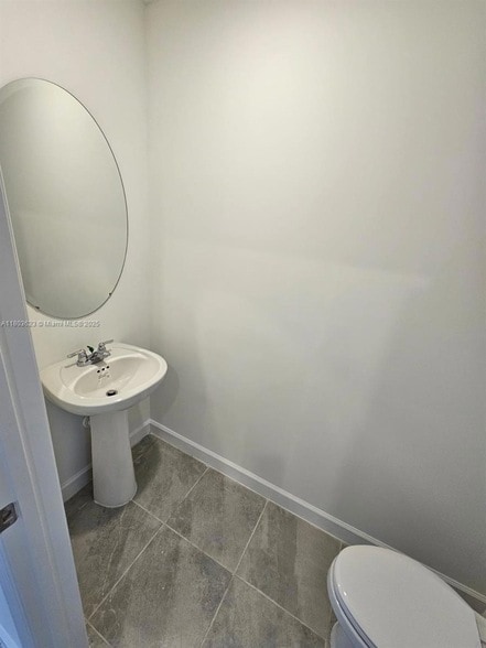 Building Photo - 96 SE 11th Ct