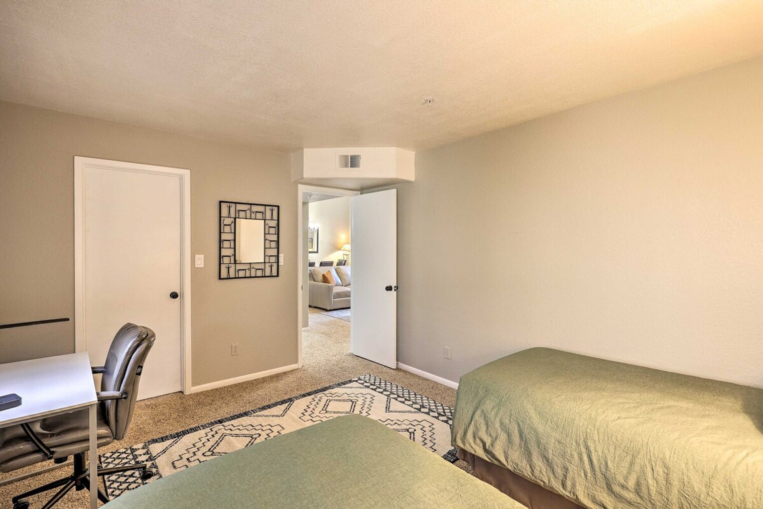 Building Photo - 11333 N 92nd St