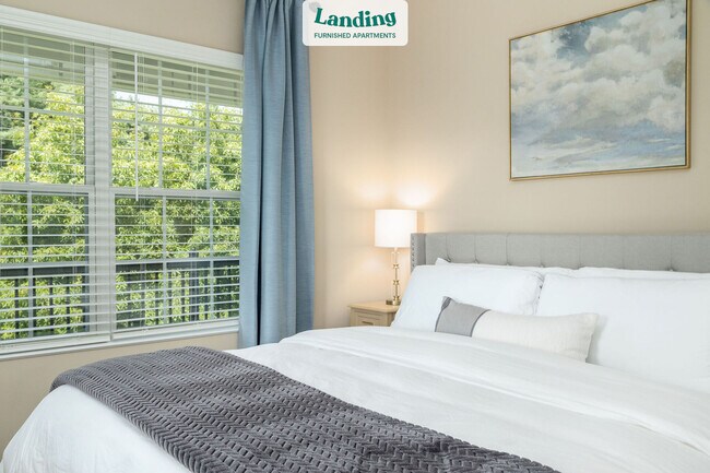 Building Photo - 5761 Fenimore Trail Dr W