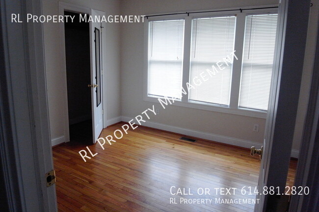 Building Photo - Renting for the 25-26 school year-Spacious...