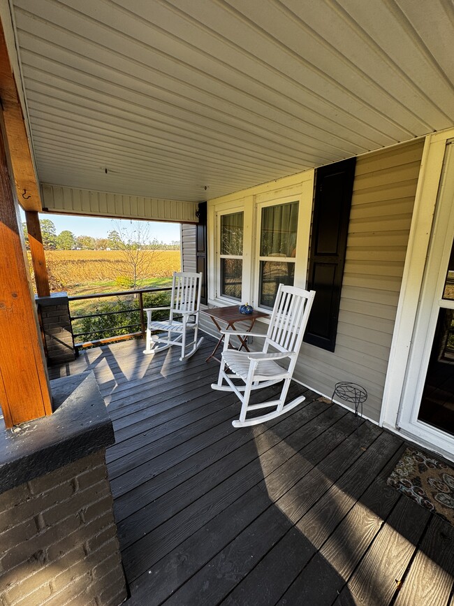 Building Photo - 2728 W Barr Rd