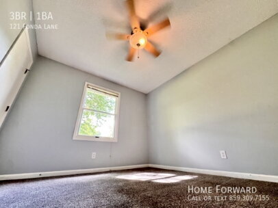 Building Photo - 121 Fonda Ln