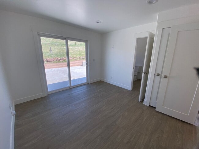 Building Photo - Cruze Ranch