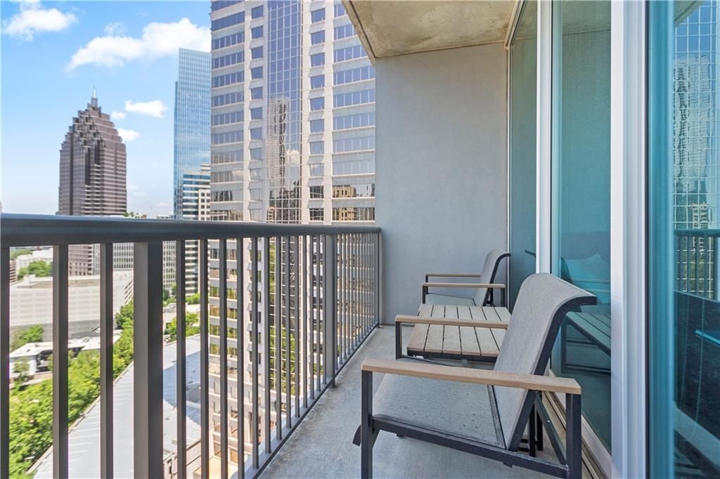 Building Photo - 1080 Peachtree St NE