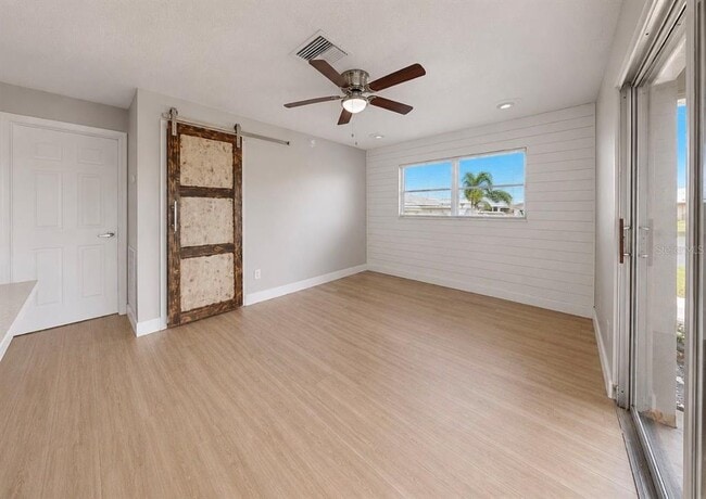 Building Photo - 1729 Bikini Ct
