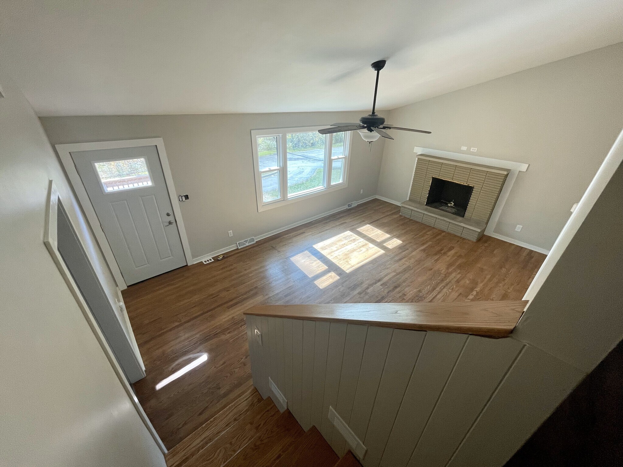 Building Photo - 13932 W Old Nashville Rd