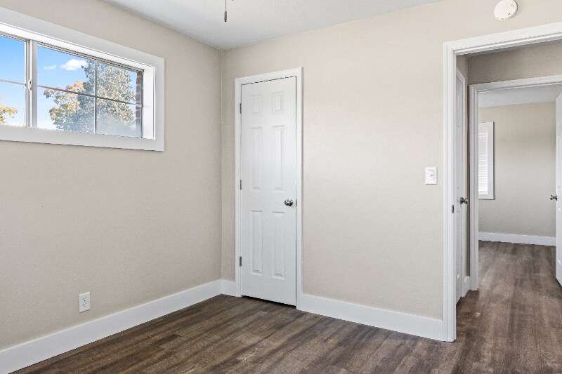 Building Photo - 4460 Old Mission Rd