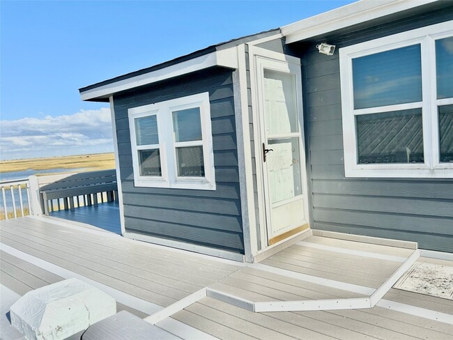 Building Photo - 1256 Canal E