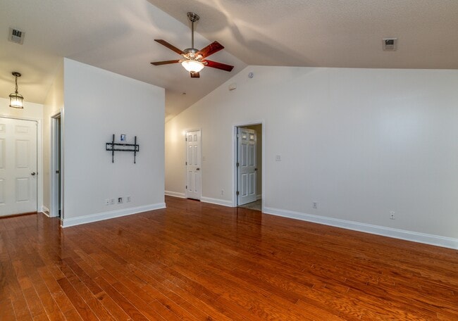 Building Photo - 5104 Cates Bend Way