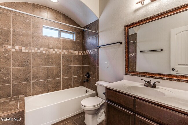 Building Photo - 11673 Sugar Bay Way