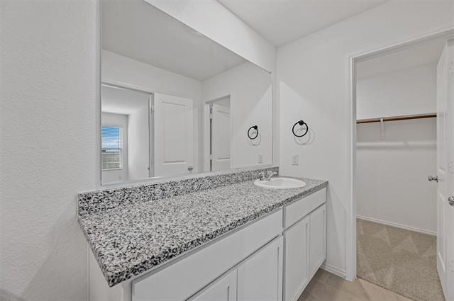 Building Photo - 1628 Dora Dr