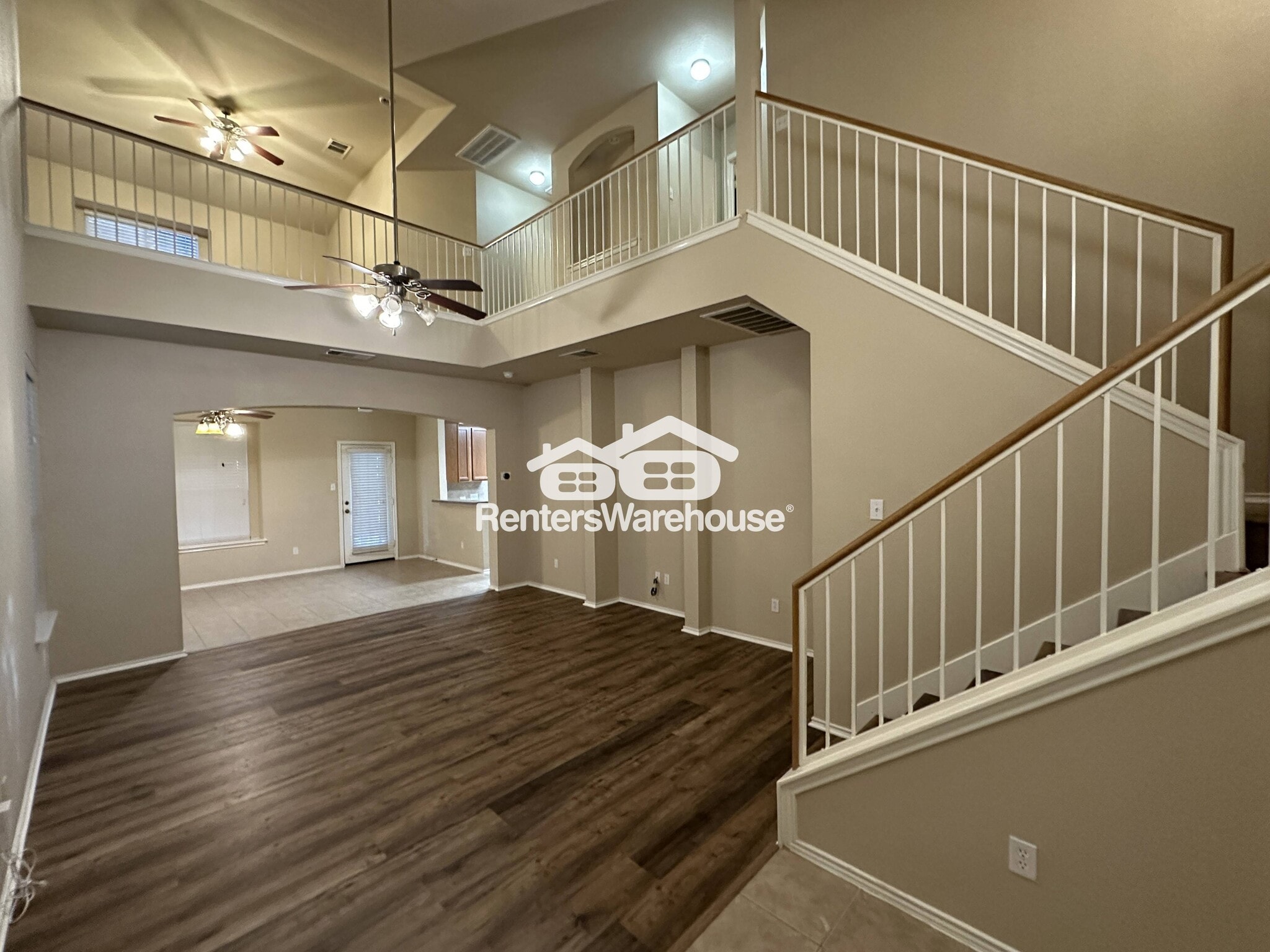 Building Photo - 10214 Maydelle Dr