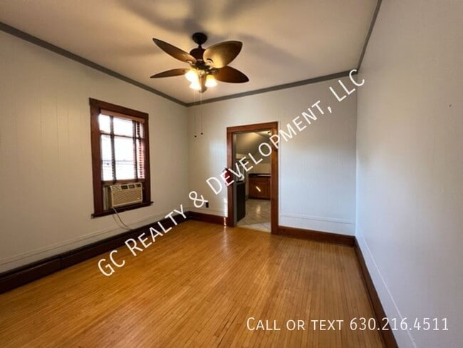 Building Photo - 532 South St