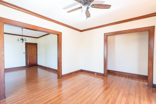 Building Photo - 107 Boyden Ave