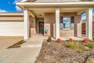 Building Photo - 501 Indian Creek