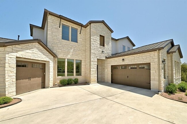 Building Photo - 4809 Serene Hills Dr