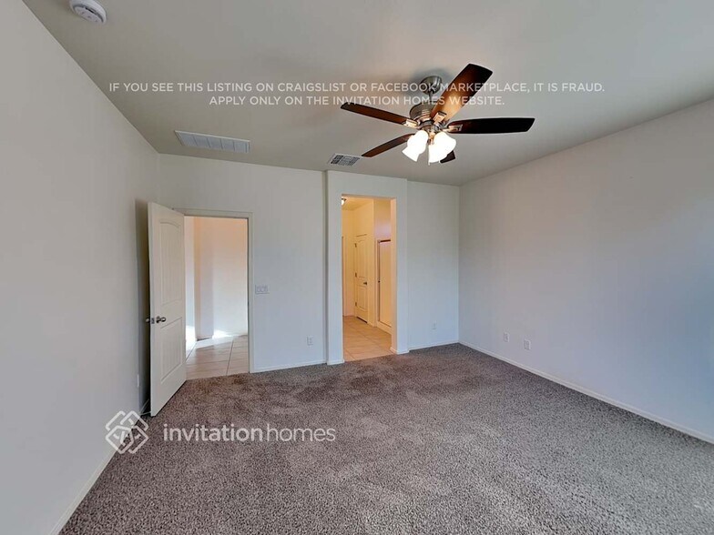 Building Photo - 17649 W Via De Luna Dr