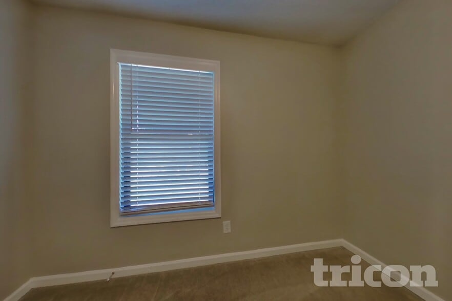 Building Photo - 4486 Lindsey Dr SW